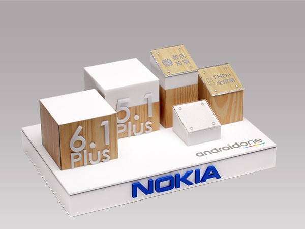 亞克力數(shù)碼相機展示架 亞克力數(shù)碼相機展示架