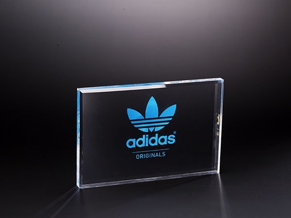 亞克力無縫熱壓展示臺(tái) BY-BP10